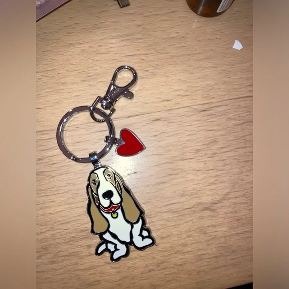 Marc Tetro Basset Hound Dog Keychain Bag Charm with Red Heart Charm - NWOT - Picture 4 of 6
